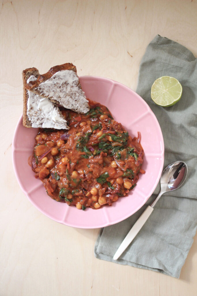 Tomatpande med kikærter